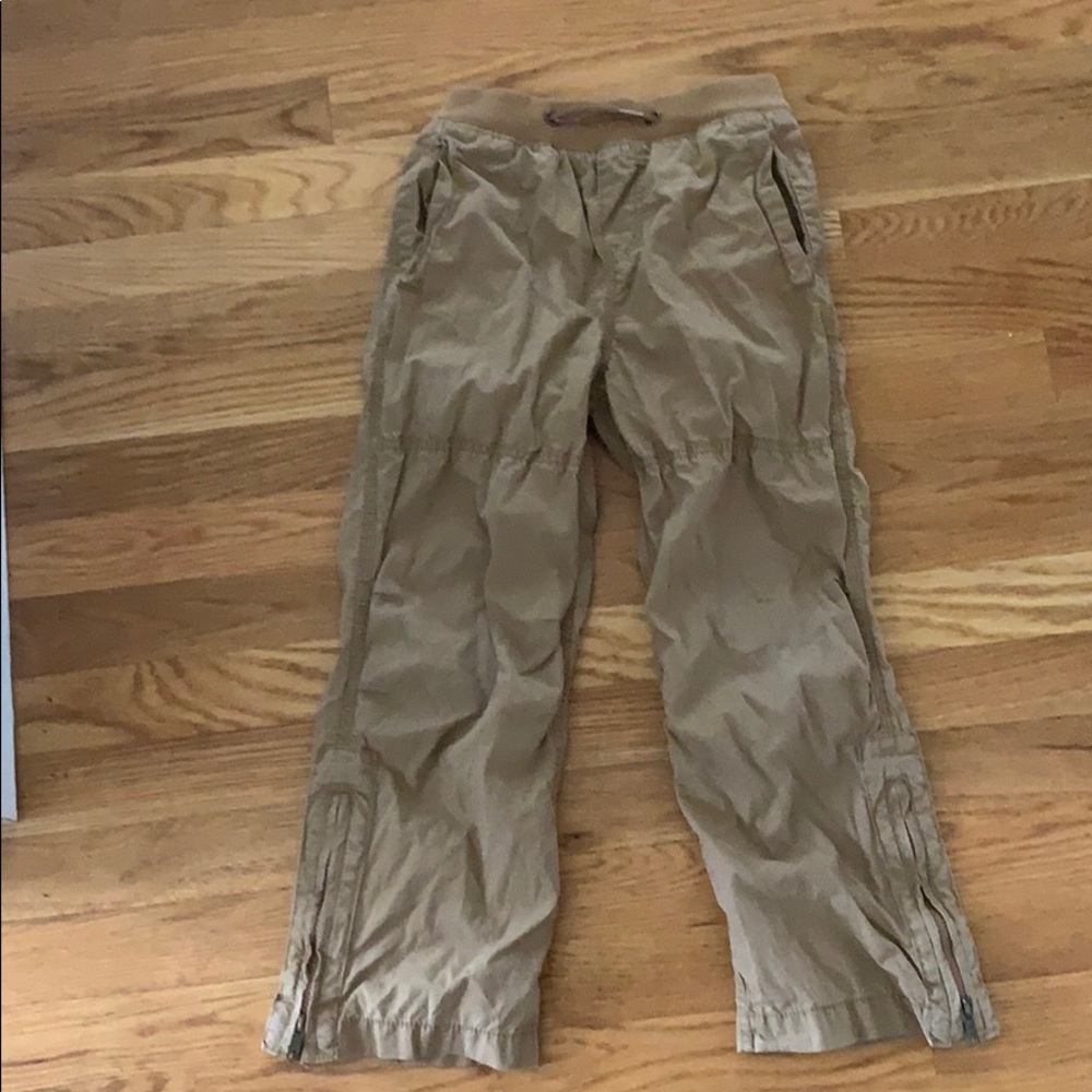 Gap pant size small